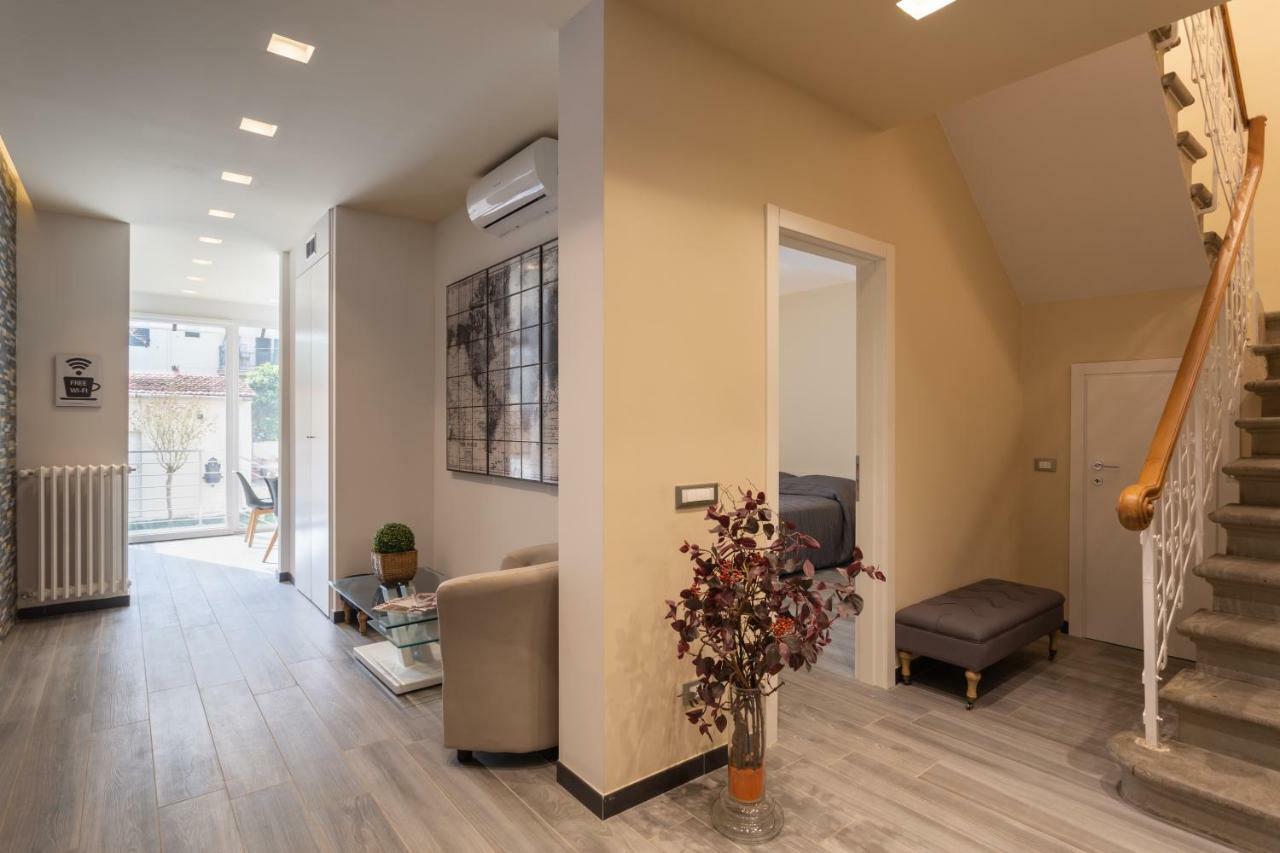 Le Stanze Di Carla! Bagno Privato, Cucina In Comune Florencia Exterior foto
