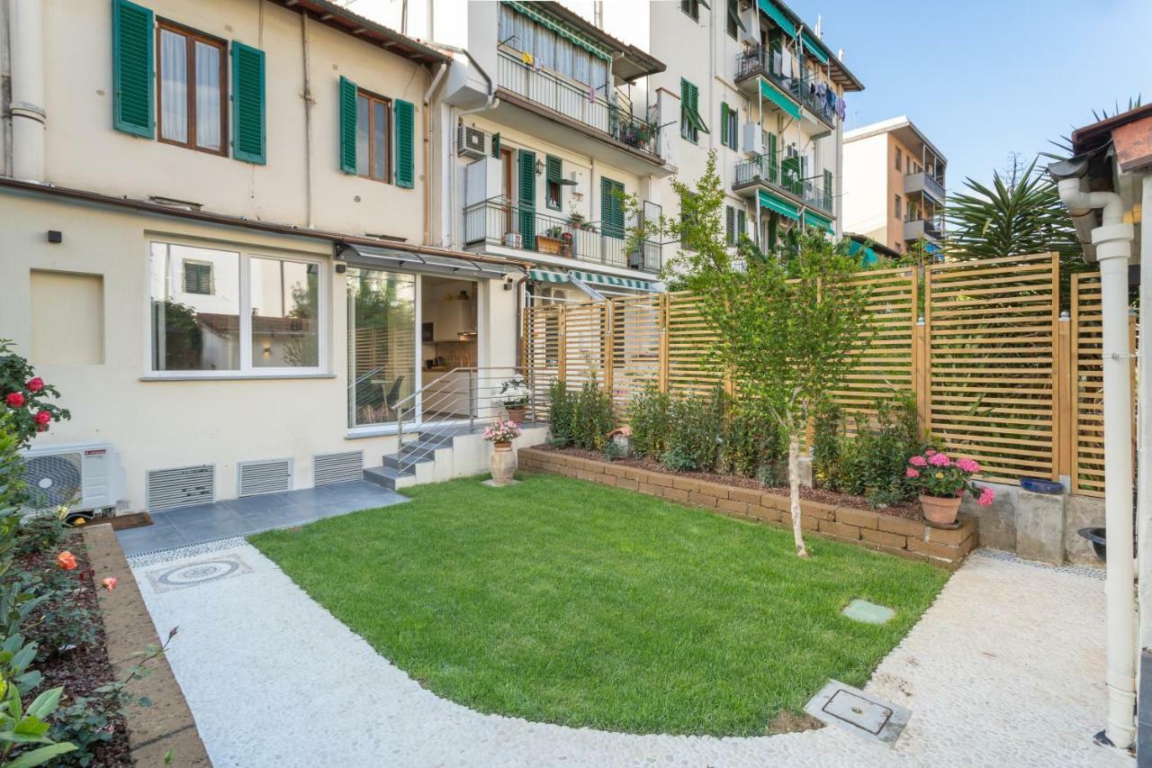 Le Stanze Di Carla! Bagno Privato, Cucina In Comune Florencia Exterior foto