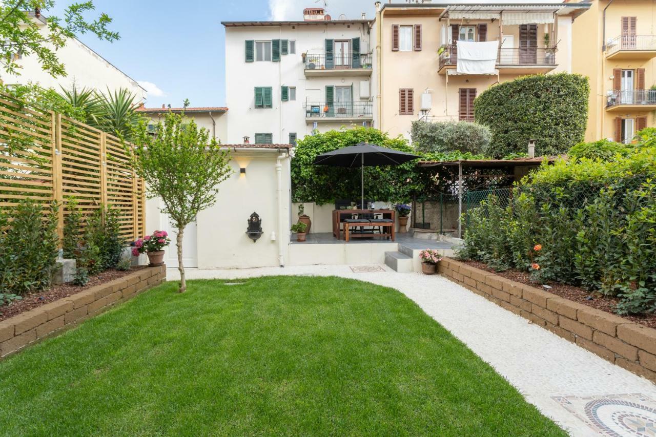 Le Stanze Di Carla! Bagno Privato, Cucina In Comune Florencia Exterior foto